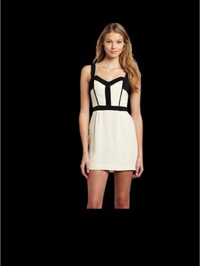 NWT Rebecca Minkoff Bustier Silk Dress MSRP $398 Size 10